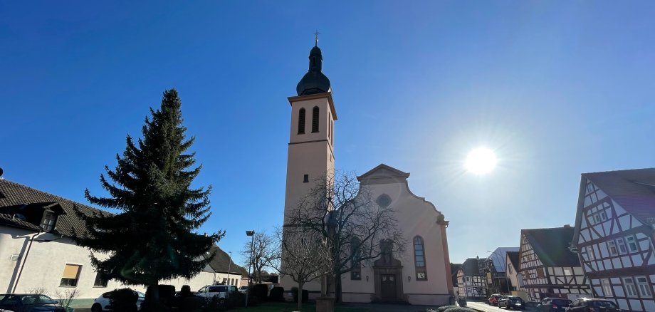 Ein Bild von der Kirche in Klein-Krotzenburg